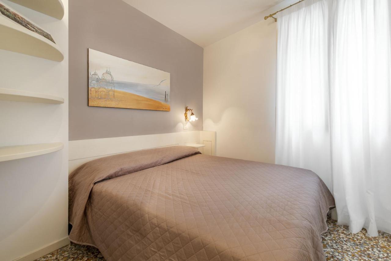 Friari Suite-Luxury Apt. Close To Rialto Bridge Benátky Exteriér fotografie