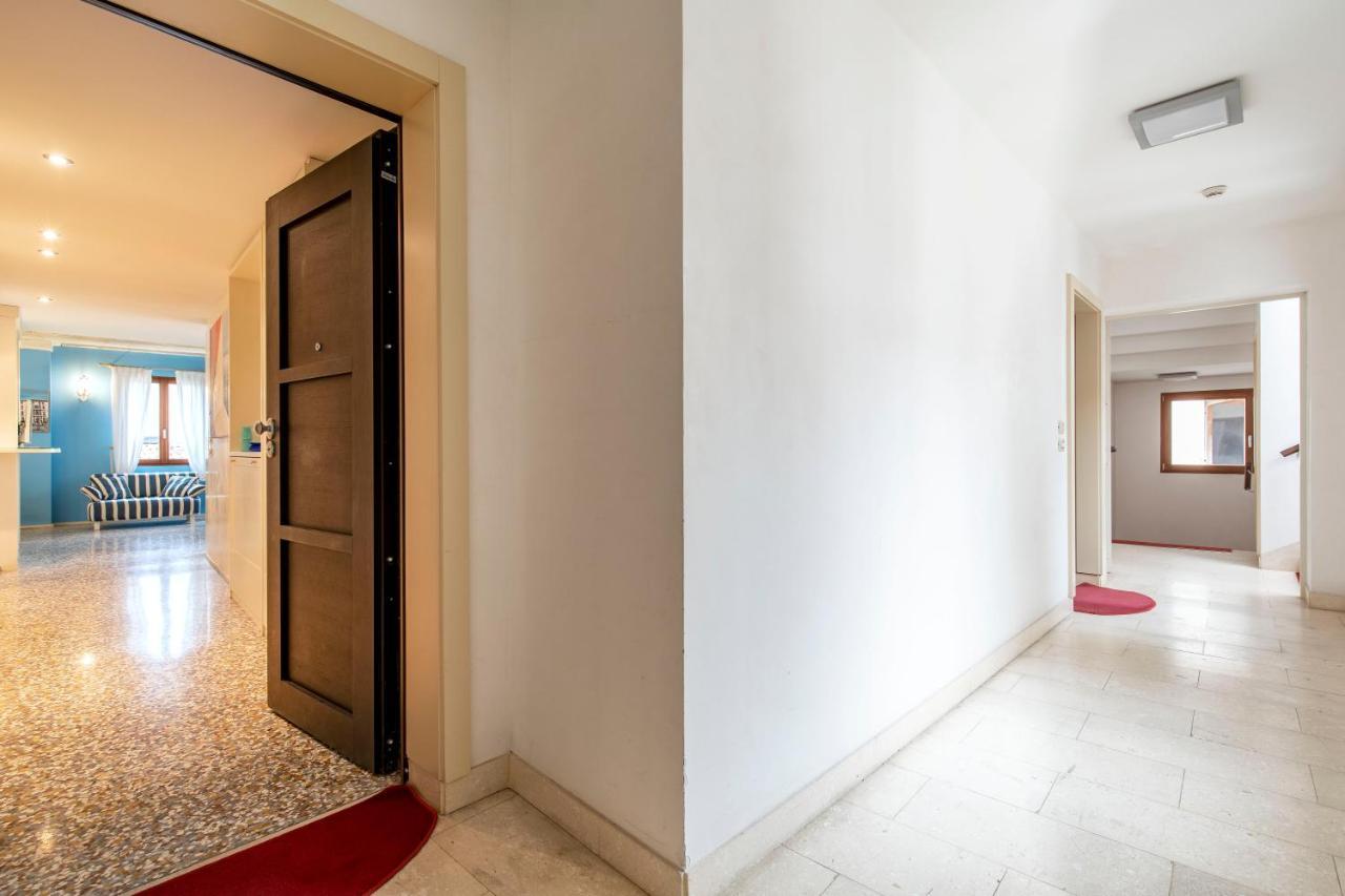 Friari Suite-Luxury Apt. Close To Rialto Bridge Benátky Exteriér fotografie